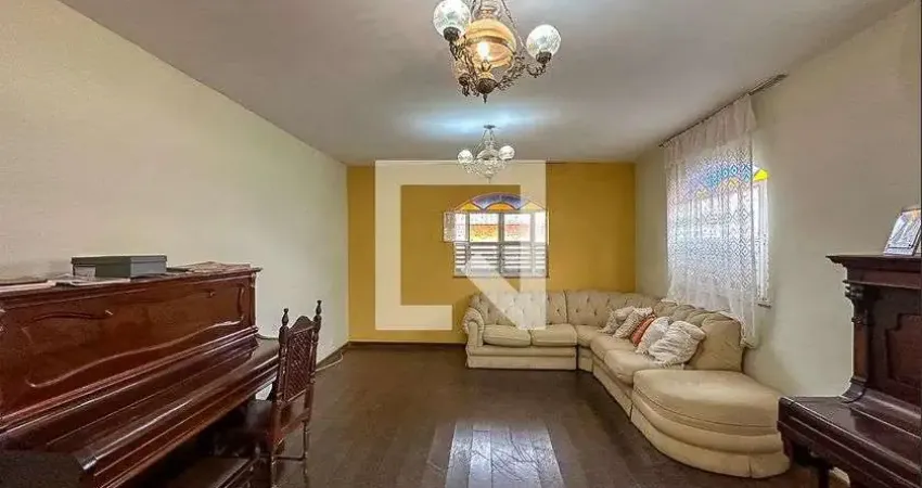 Casa para Venda - Alípio de Melo, 3 Quartos,  360 m² - Belo Horizonte