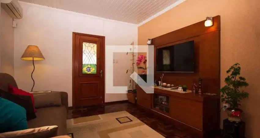 Casa para Venda - Partenon, 3 Quartos,  150 m² - Porto Alegre