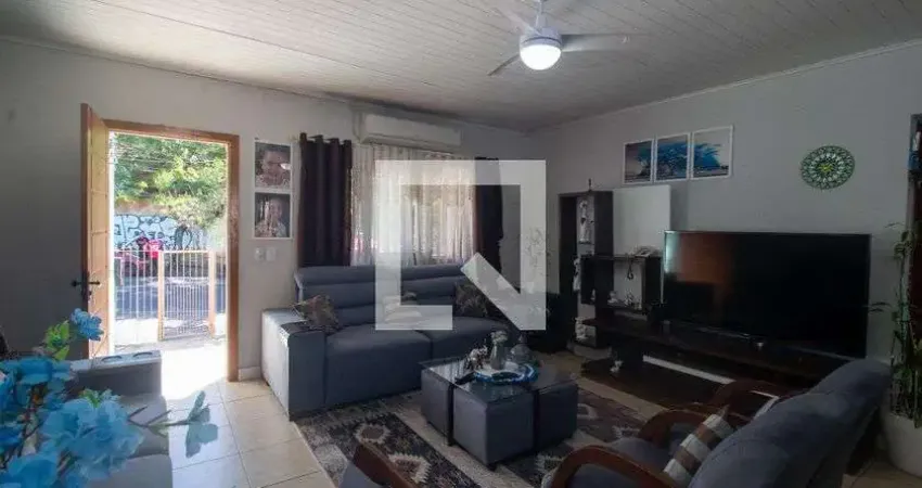 Casa para Venda - Partenon, 2 Quartos,  198 m² - Porto Alegre