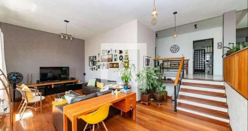 Casa para Venda - Santa Lúcia, 4 Quartos,  275 m² - Belo Horizonte
