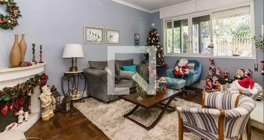 Casa para Venda - Nonoai, 4 Quartos,  250 m² - Porto Alegre