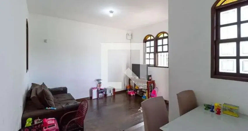 Casa para Venda - Planalto, 3 Quartos,  200 m² - Belo Horizonte