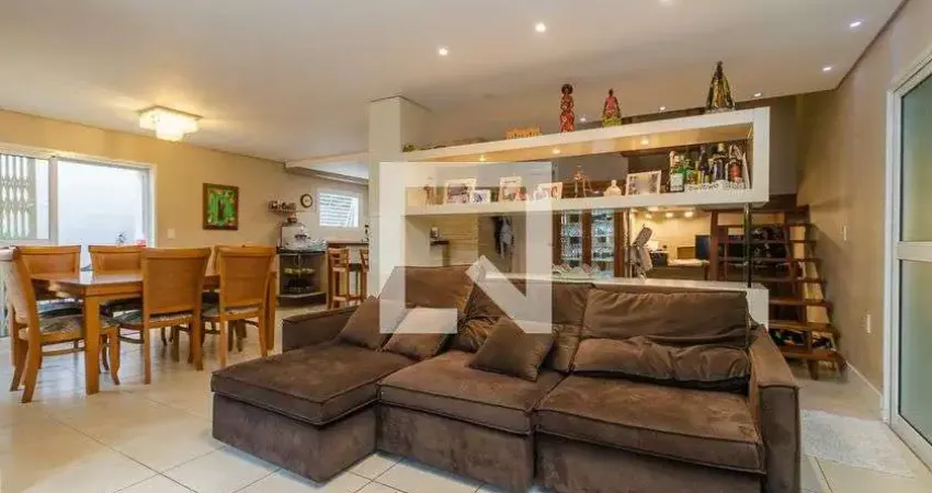 Casa para Venda - Teresópolis, 3 Quartos,  200 m² - Porto Alegre