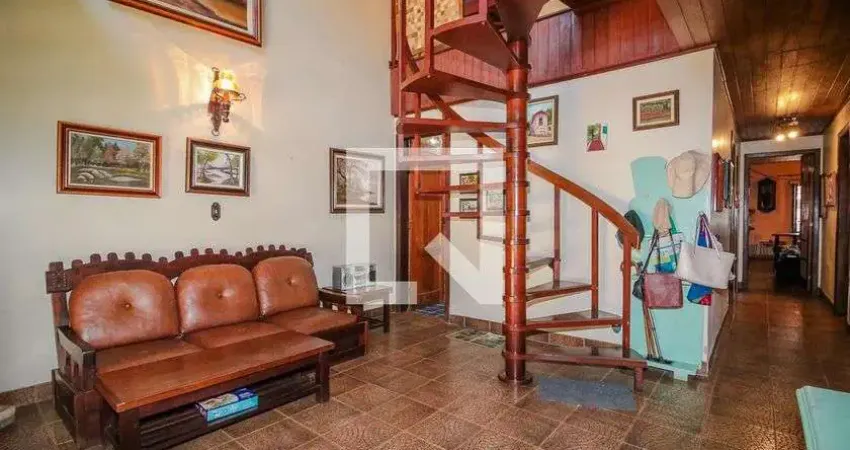 Casa para Venda - Partenon, 4 Quartos,  470 m² - Porto Alegre