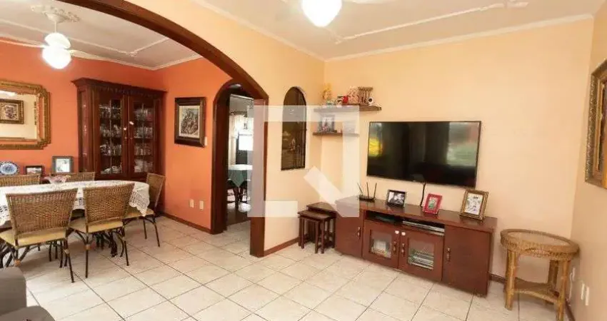 Casa para Venda - Vila Ipiranga, 3 Quartos,  130 m² - Porto Alegre