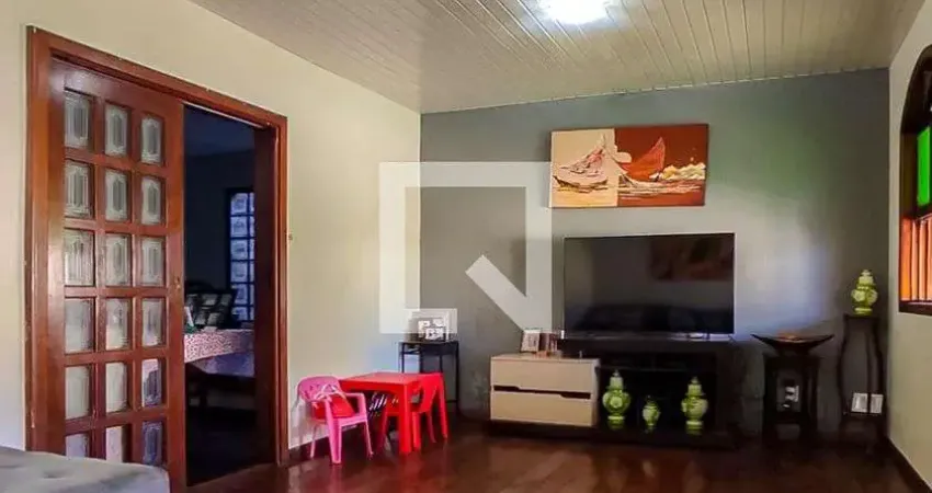 Casa para Venda - Alípio de Melo, 3 Quartos,  231 m² - Belo Horizonte