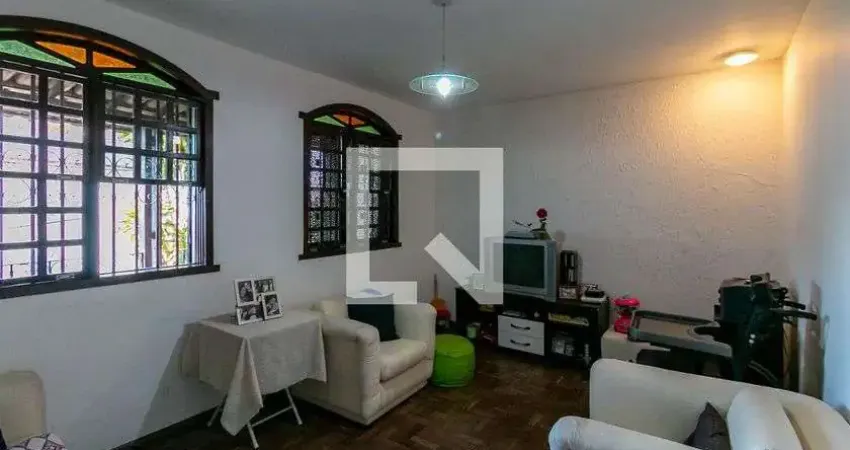 Casa para Venda - Alto Caiçaras, 3 Quartos,  275 m² - Belo Horizonte