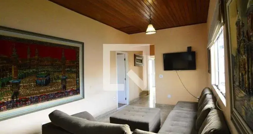 Casa para Venda - Nova Granada, 5 Quartos,  311 m² - Belo Horizonte