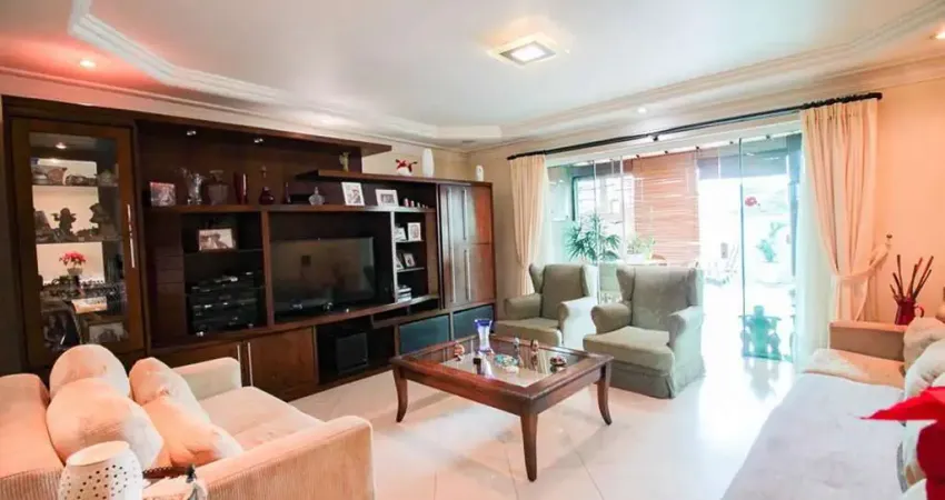 Casa para Venda - Parque São Domingos, 4 Quartos,  340 m² - São Paulo