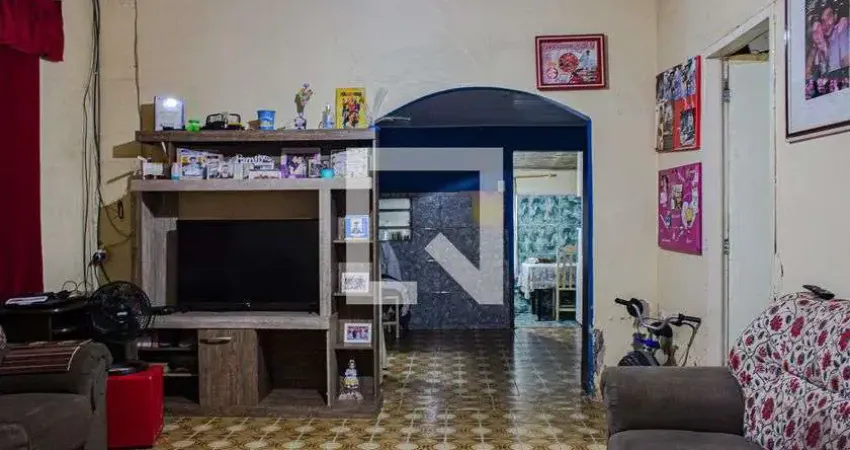 Casa para Venda - Harmonia, 2 Quartos,  300 m² - Canoas