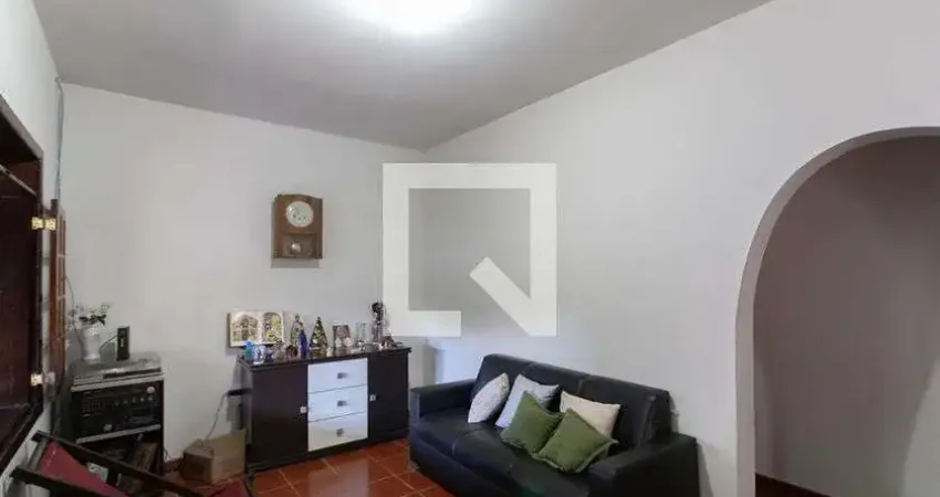 Casa para Venda - Universitário, 4 Quartos,  300 m² - Belo Horizonte