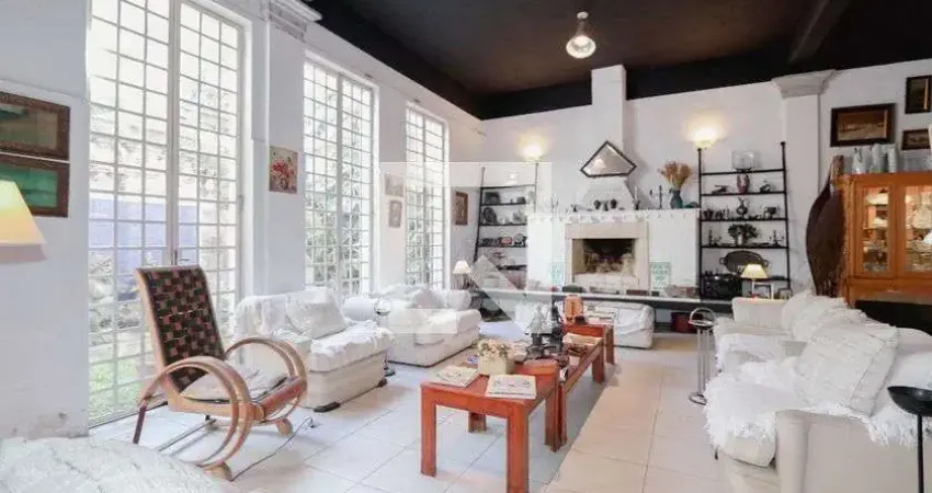 Casa para Venda - Jardim Éster Yolanda, 7 Quartos,  335 m² - São Paulo