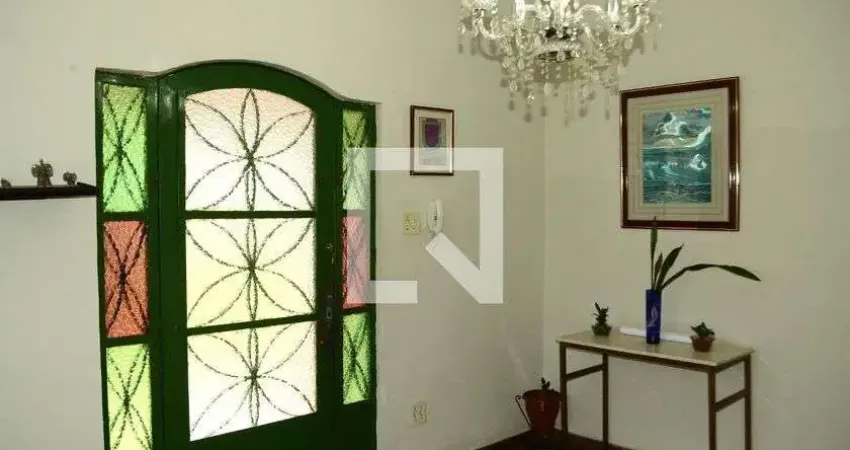Casa para Venda - Cachoeirinha, 3 Quartos,  274 m² - Belo Horizonte