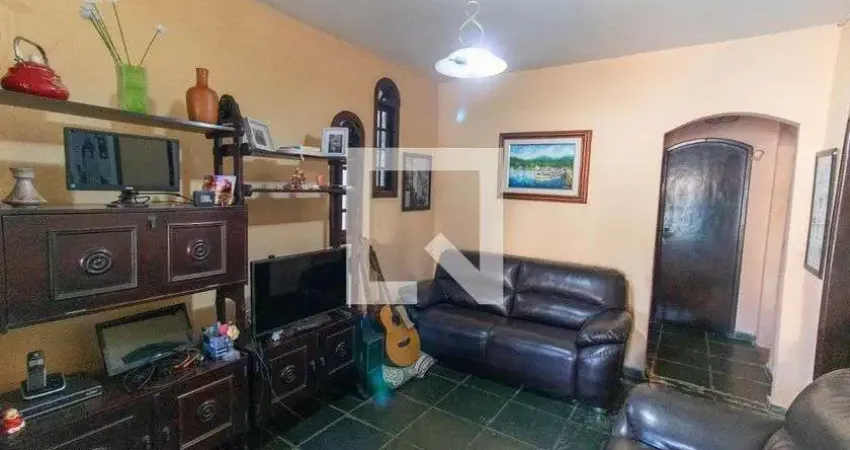 Casa para Venda - Engenho do Mato, 3 Quartos,  500 m² - Niterói