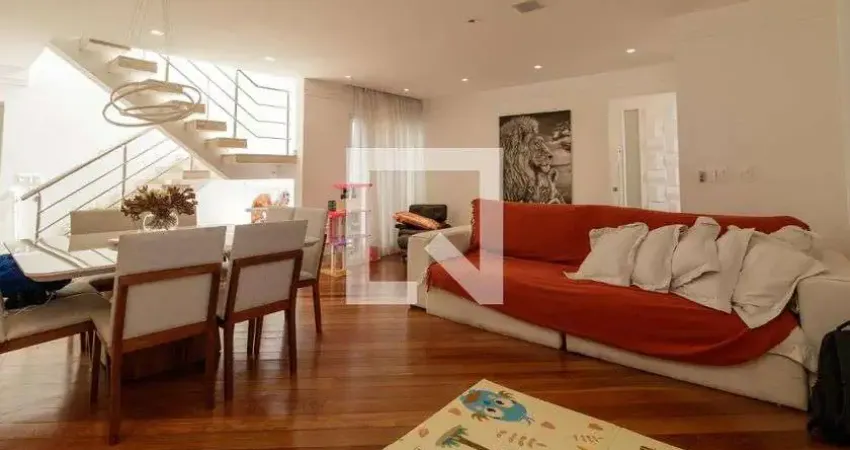 Casa para Venda - Jardim Teresa, 3 Quartos,  260 m² - São Paulo