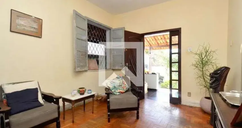 Casa para Venda - Cachoeirinha, 5 Quartos,  400 m² - Belo Horizonte
