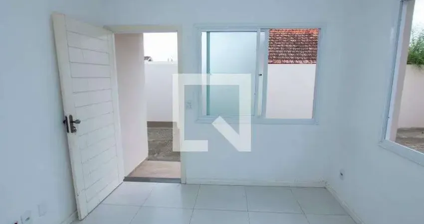 Casa para Venda - Nossa Sra das Graças, 8 Quartos,  200 m² - Canoas