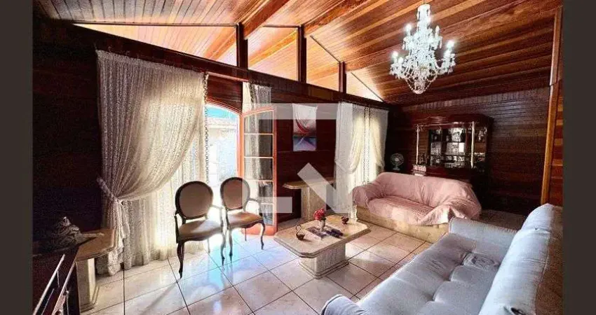 Casa para Venda - Jundiaí Mirim, 3 Quartos,  750 m² - Jundiaí