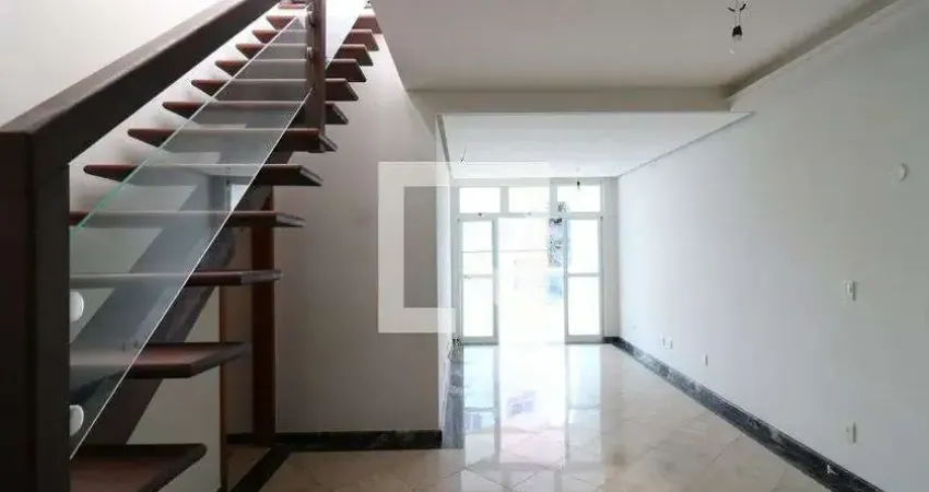 Cobertura para Venda - Jardim Guanabara, 3 Quartos,  245 m² - Rio de Janeiro