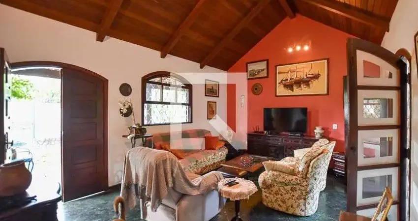 Casa para Venda - Maria Paula, 3 Quartos,  216 m² - Niterói
