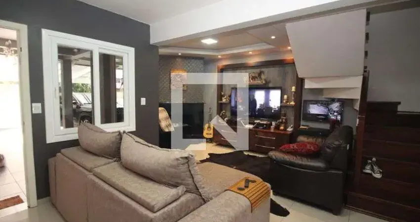 Casa para Venda - Tristeza, 3 Quartos,  200 m² - Porto Alegre