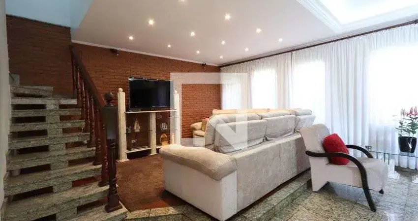 Casa para Venda - Jardim Teresa, 4 Quartos,  286 m² - São Paulo