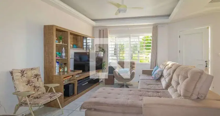 Casa para Venda - Igará, 3 Quartos,  200 m² - Canoas