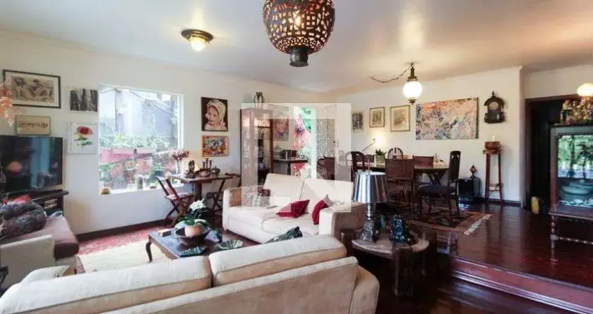 Casa para Venda - Vila Madalena, 5 Quartos,  340 m² - São Paulo