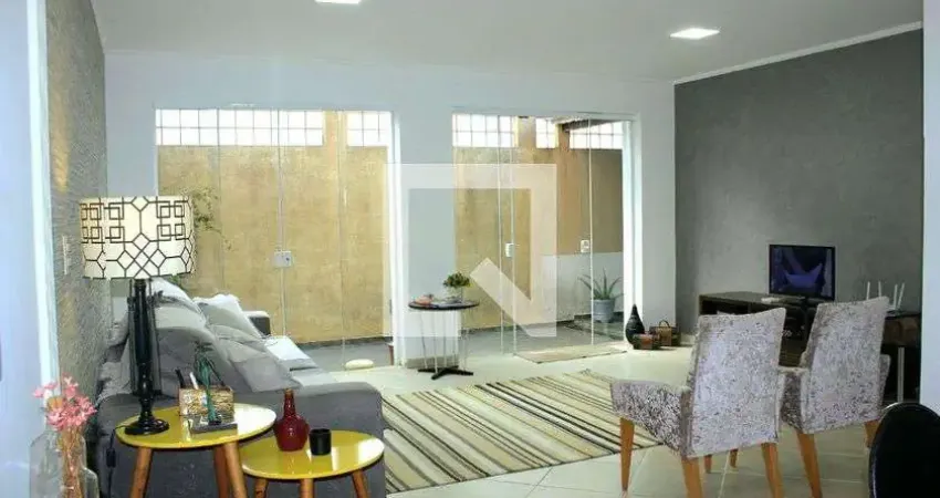 Casa para Venda - Ponte Grande, 3 Quartos,  198 m² - Guarulhos
