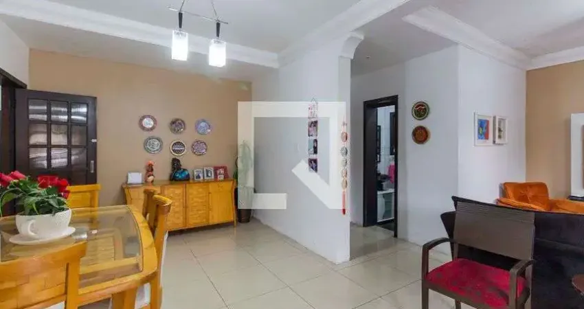 Casa para Venda - Sarandi, 6 Quartos,  300 m² - Porto Alegre