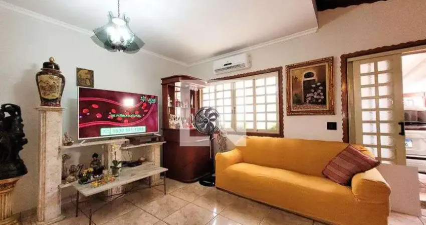 Casa para Venda - Jardim Flamboyant, 6 Quartos,  202 m² - Campinas