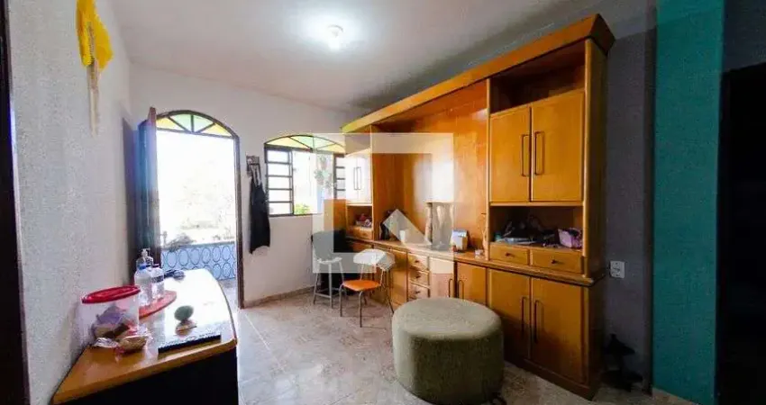 Casa para Venda - João Pinheiro, 4 Quartos,  420 m² - Belo Horizonte