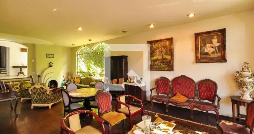 Casa para Venda - Vila Madalena, 4 Quartos,  300 m² - São Paulo