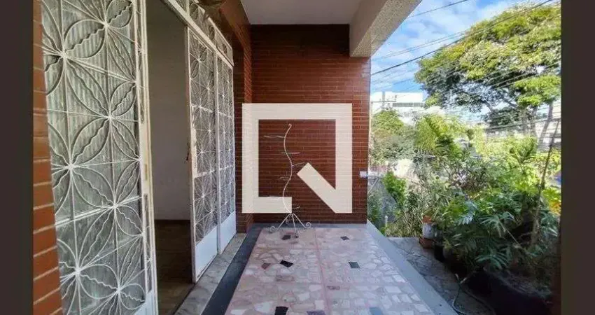 Casa para Venda - Sagrada Família, 4 Quartos,  380 m² - Belo Horizonte