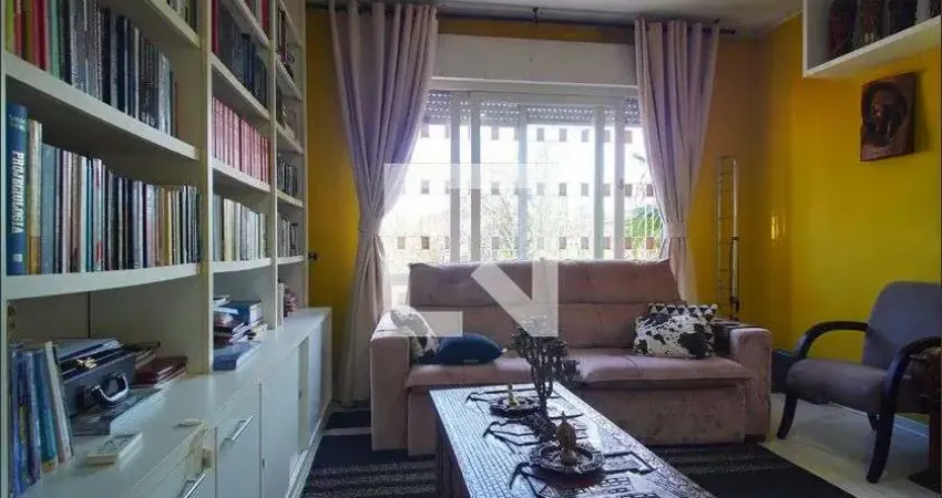 Casa para Venda - Vila Ipiranga, 3 Quartos,  300 m² - Porto Alegre