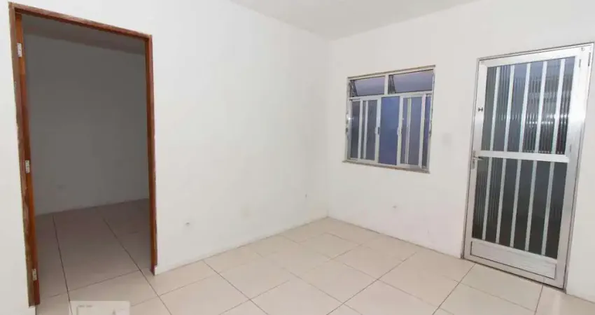 Casa para Venda - Piedade, 1 Quarto,  50 m² - Rio de Janeiro