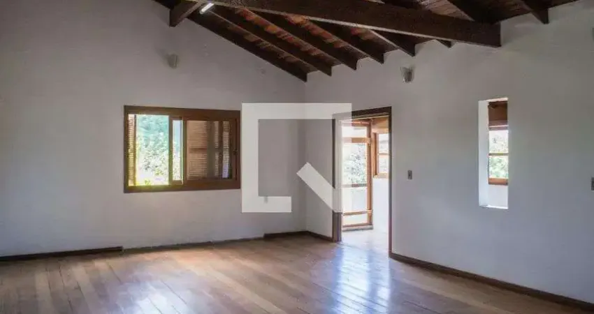 Casa para Venda - Vila Nova, 5 Quartos,  417 m² - Porto Alegre