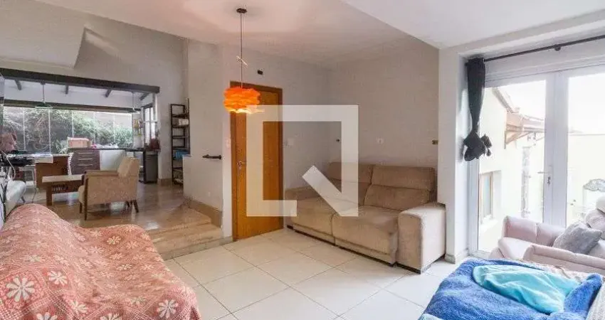 Casa para Venda - Butantã, 3 Quartos,  310 m² - São Paulo