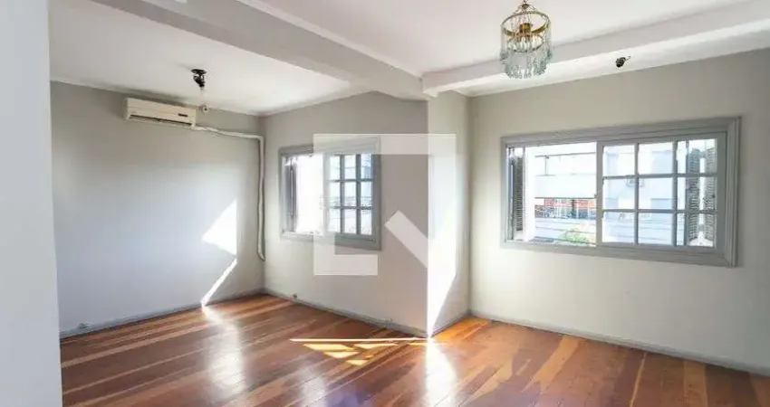 Casa para Venda - Passo D&apos;areia, 6 Quartos,  310 m² - Porto Alegre