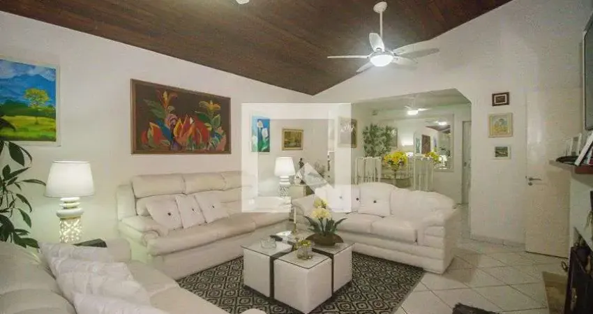 Casa para Venda - Rubem Berta, 4 Quartos,  178 m² - Porto Alegre