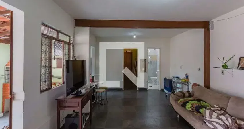Casa para Venda - Ipiranga, 2 Quartos,  76 m² - Belo Horizonte