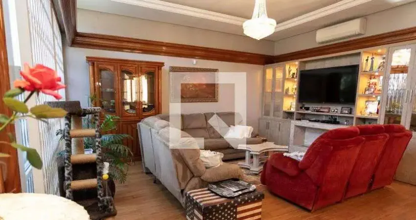 Casa para Venda - Jardim Itu-Sabará, 3 Quartos,  350 m² - Porto Alegre