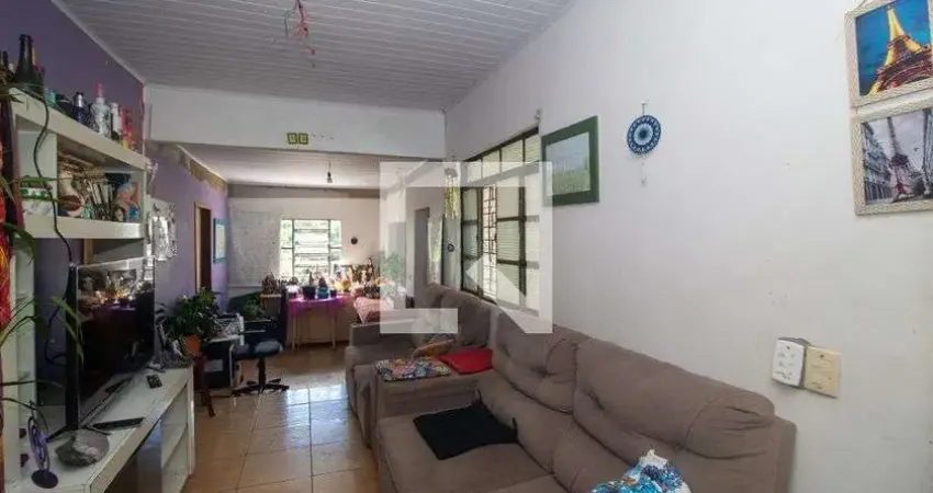 Casa para Venda - Partenon, 2 Quartos,  300 m² - Porto Alegre