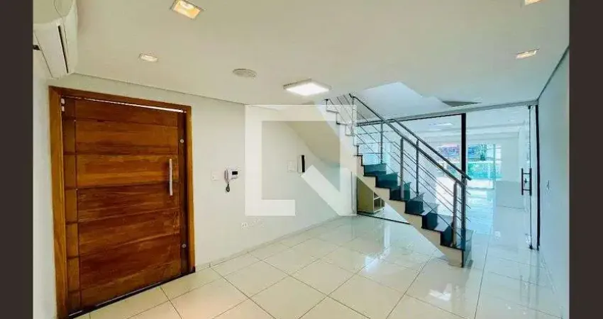 Casa com 3 quartos à venda na Avenida Doutor Carlos de Campos, Jardim Maia, Guarulhos