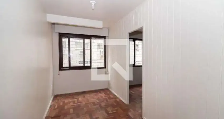Apartamento para Venda - Vila Ipiranga, 1 Quarto,  33 m² - Porto Alegre