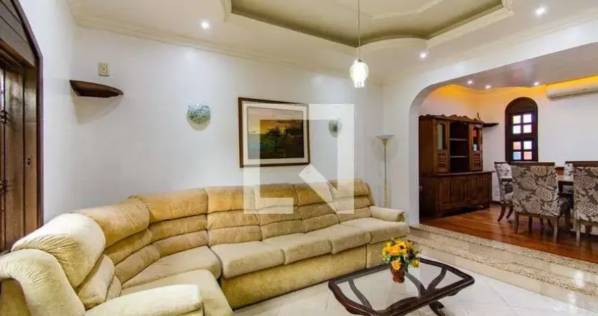 Casa para Venda - Igará, 3 Quartos,  378 m² - Canoas