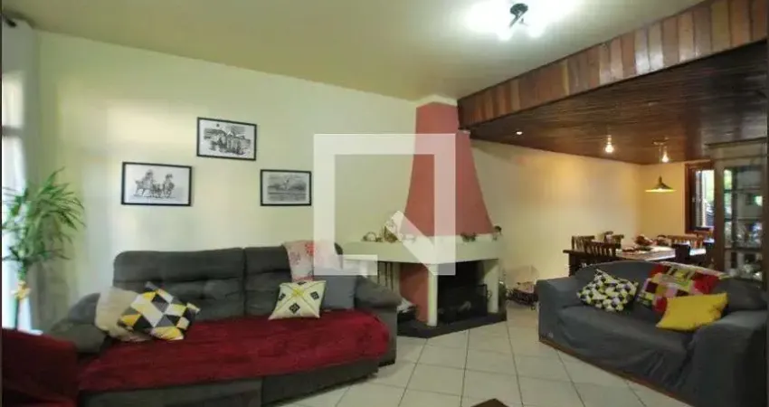 Casa para Venda - Nonoai, 5 Quartos,  222 m² - Porto Alegre