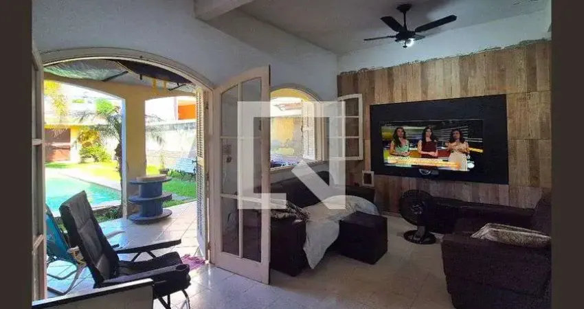 Casa para Venda - Vargem Pequena, 3 Quartos,  241 m² - Rio de Janeiro