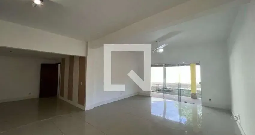 Casa para Venda - Curicica, 3 Quartos,  600 m² - Rio de Janeiro