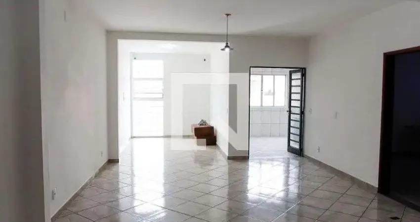 Casa para Venda - Pestana, 5 Quartos,  478 m² - Osasco